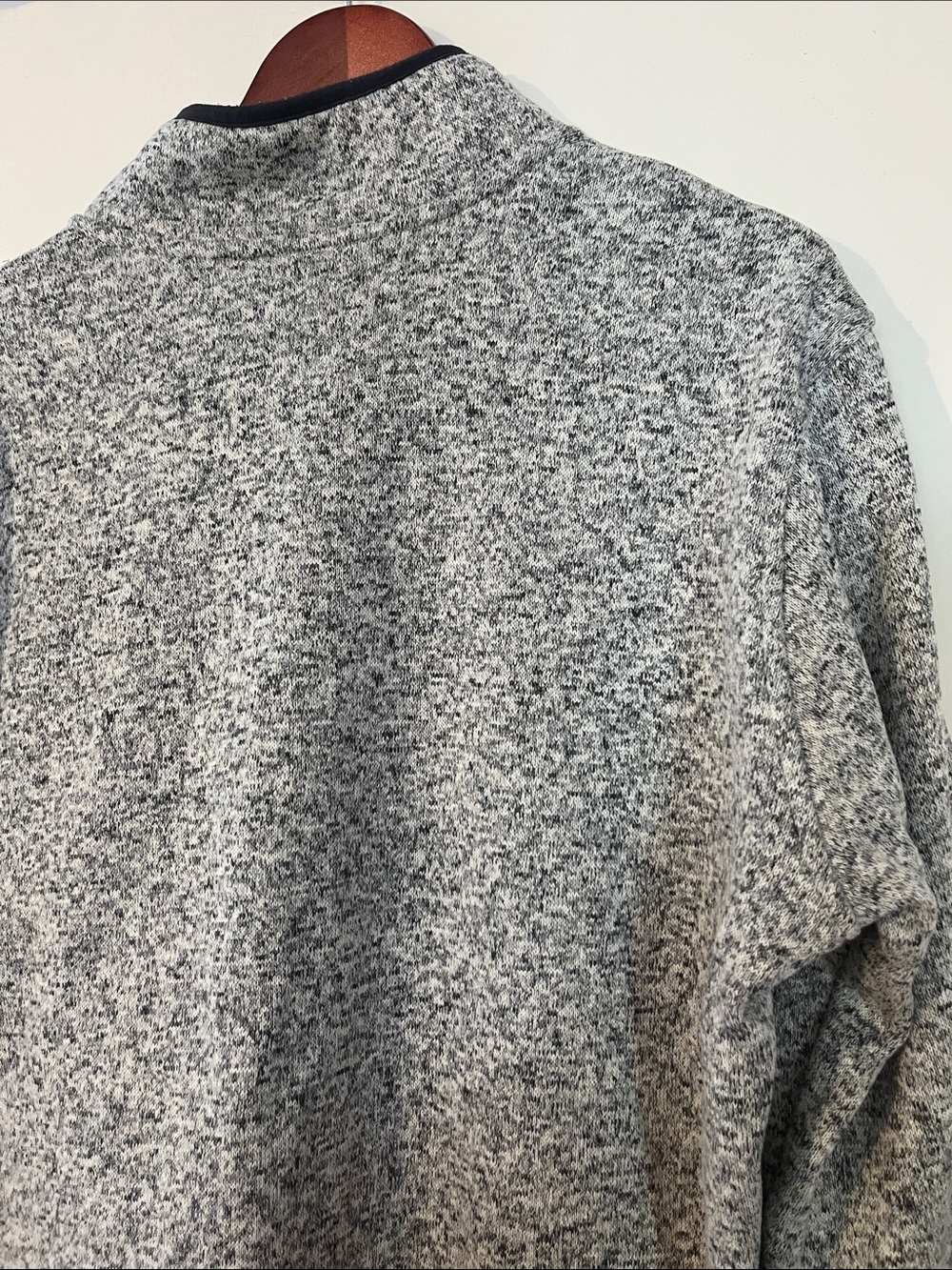 Eddie Bauer Men's Gray Marled Zip-Neck Sweater - Picture 7 of 7